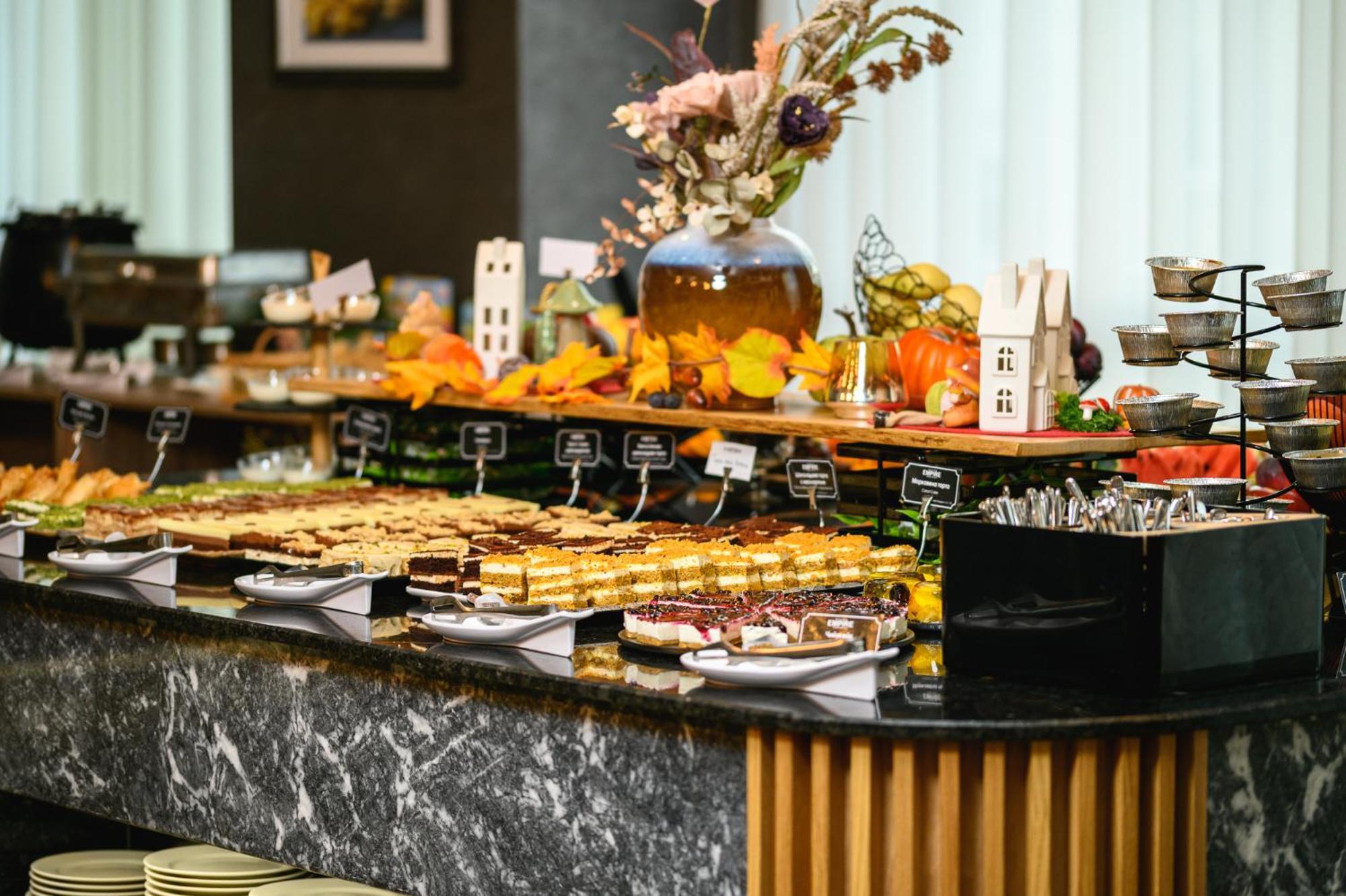 Empire Balneo & Spa Hotel Hisarya Esterno foto