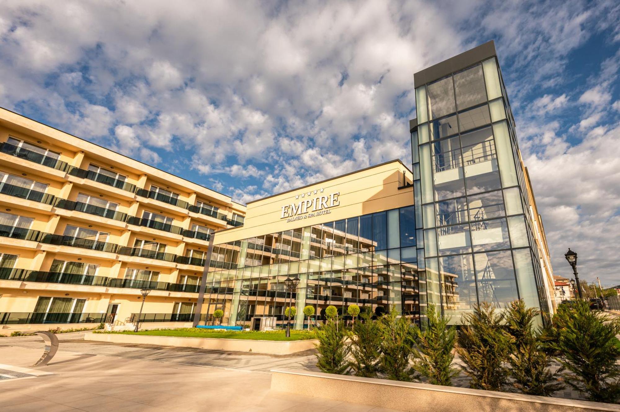 Empire Balneo & Spa Hotel Hisarya Esterno foto